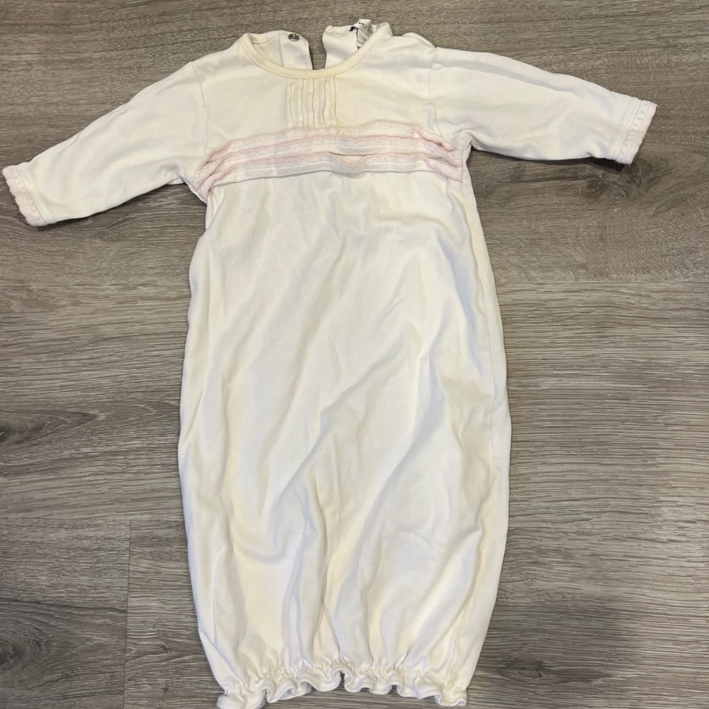 Kissing kissy baby sleep gown